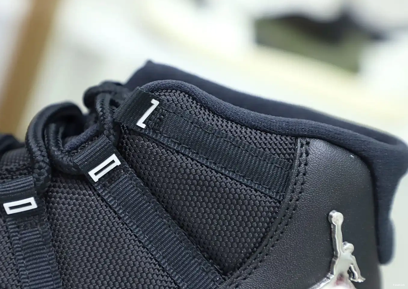  RETRO JORDAN  11 'JUBILEE 25TH AIR 0426